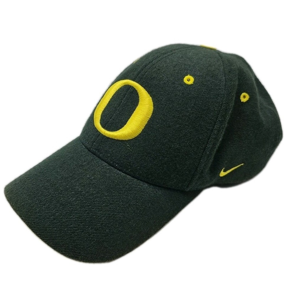Vintage Nike Oregon Ducks Hat 100% Wool Adjustable Dad Cap Green Swoosh